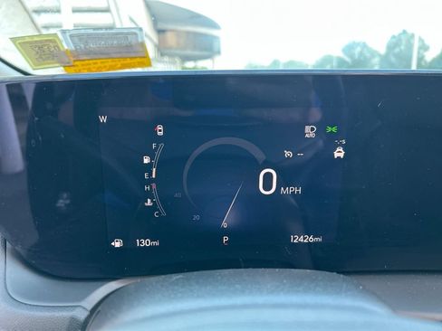 Used 2024 Buick Encore GX Avenir w/ Avenir Convenience Package AWD/4WD image 15