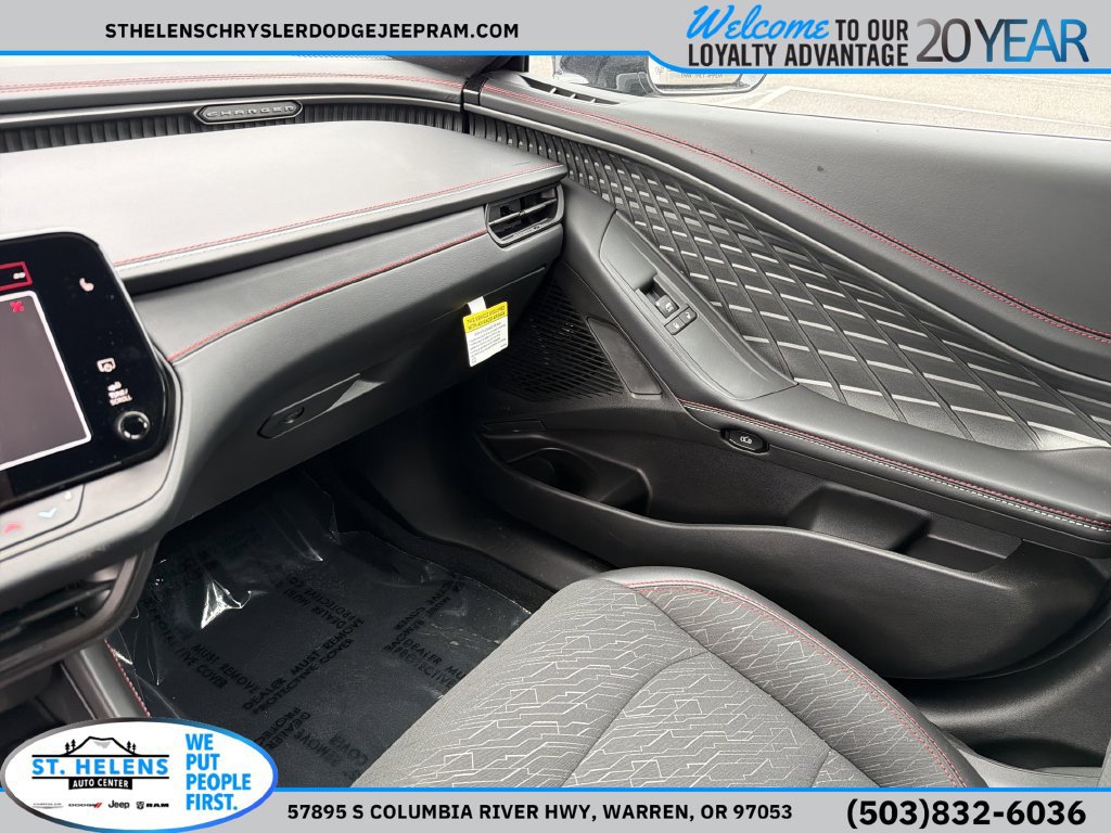 New 2026 Dodge Charger R/T w/ Driver Convenience Group AWD/4WD image 27