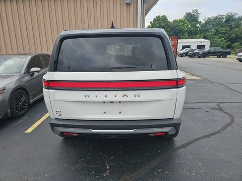 Used 2023 Rivian R1S Launch Edition AWD/4WD image 8