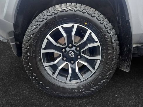 Certified 2021 Toyota Tacoma TRD Sport w/ TRD Premium Sport Package AWD/4WD image 4
