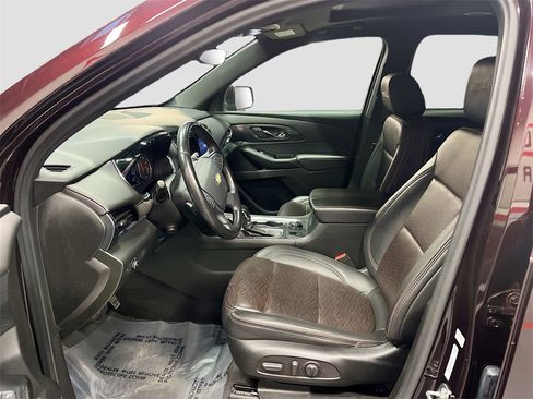 Used 2022 Chevrolet Traverse High Country w/ LPO, Floor Liner Package image 22