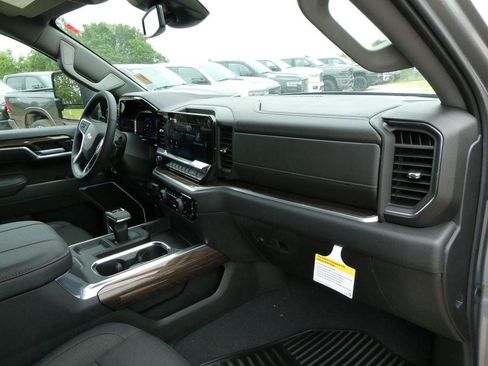 New 2026 Chevrolet Silverado 1500 LT w/ Max Trailering Package AWD/4WD image 10
