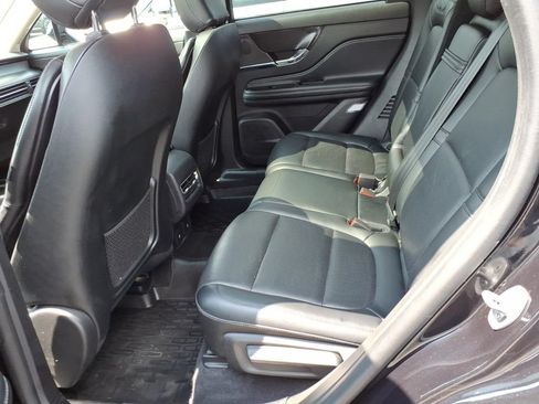 Used 2023 Lincoln Corsair AWD w/ Equipment Group 101A image 11