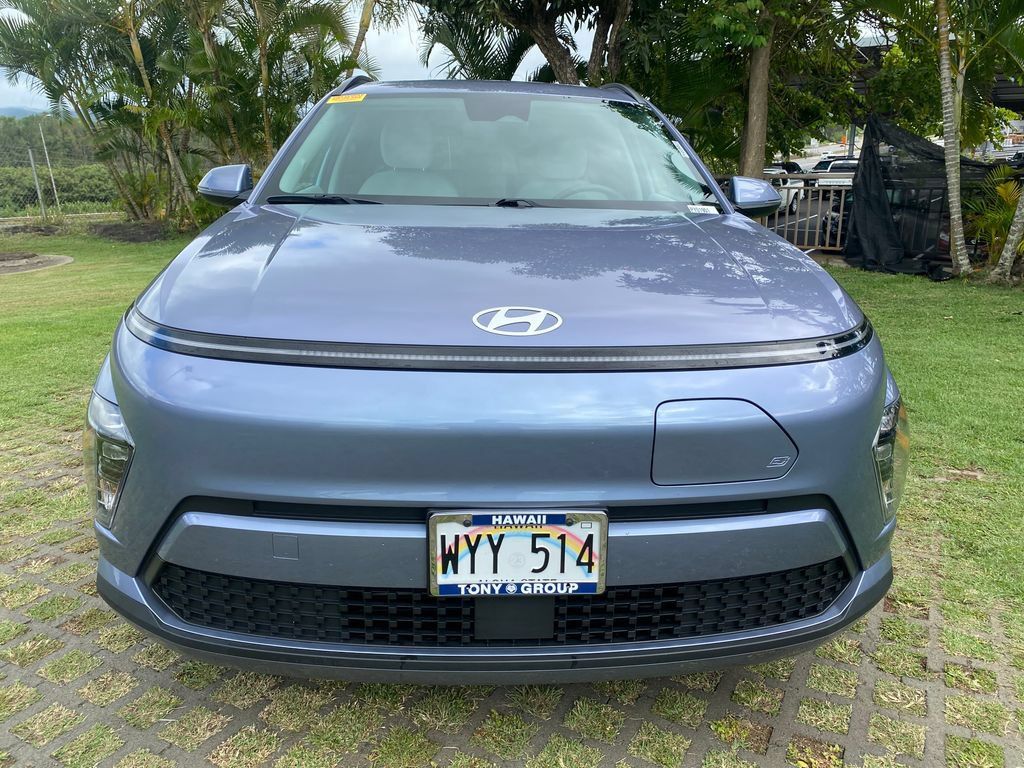 Certified 2024 Hyundai Kona SEL FWD image 2