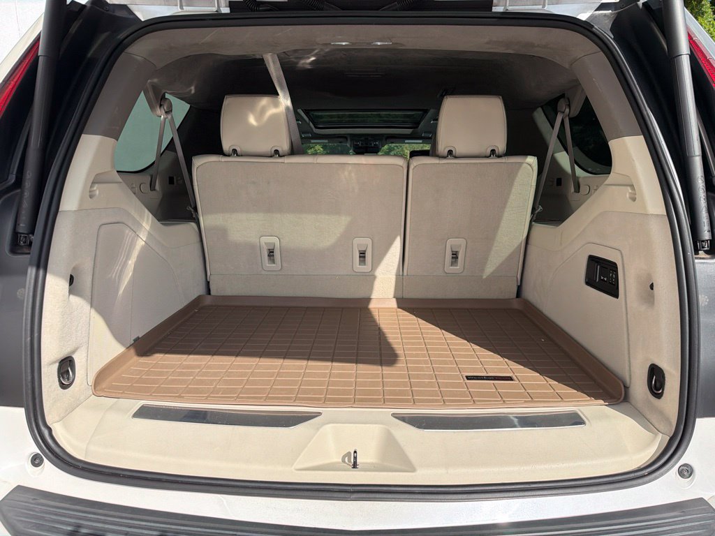 Used 2022 Cadillac Escalade ESV Sport Platinum AWD/4WD image 20