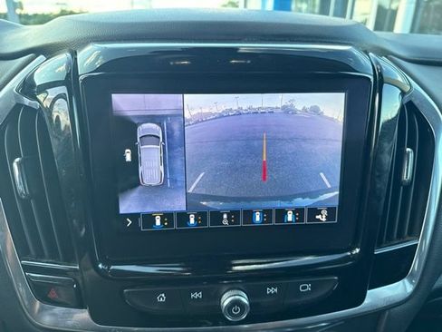 Used 2020 Chevrolet Traverse RS w/ LPO, Floor Liner Package AWD/4WD image 14