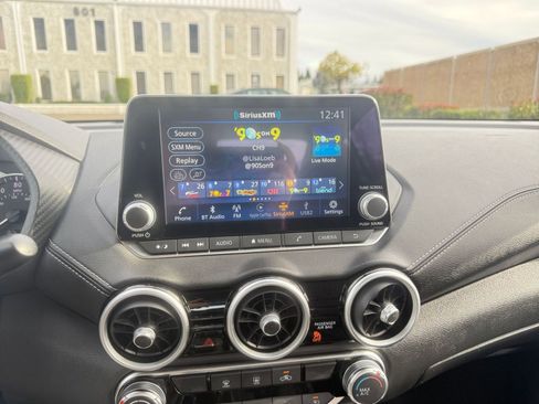 Used 2025 Nissan Sentra SV image 18