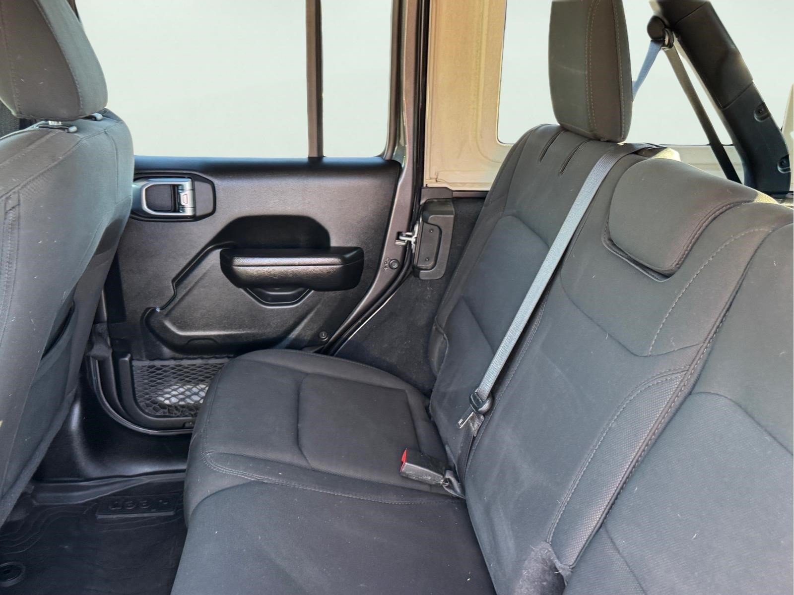 Used 2021 Jeep Wrangler Unlimited Sport AWD/4WD image 11