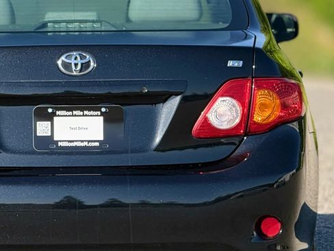 Used 2009 Toyota Corolla LE image 14