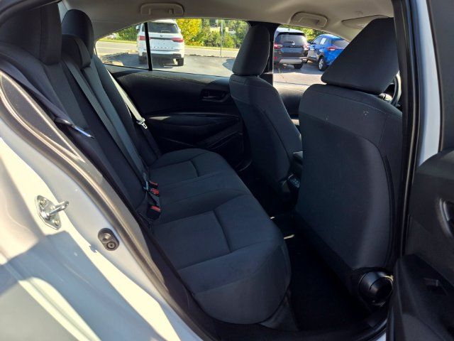 Used 2025 Toyota Corolla LE FWD image 19