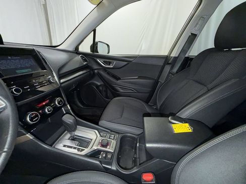 Used 2023 Subaru Forester Premium AWD/4WD image 23