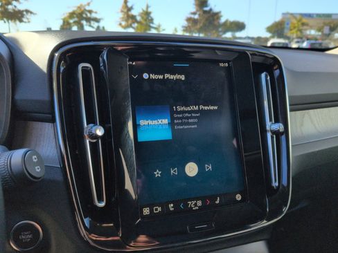 New 2025 Volvo XC40 B5 Plus w/ Protection Package Premier image 18