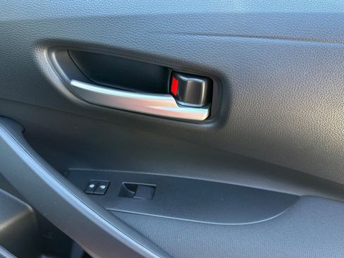 New 2026 Toyota Corolla SE FWD image 19