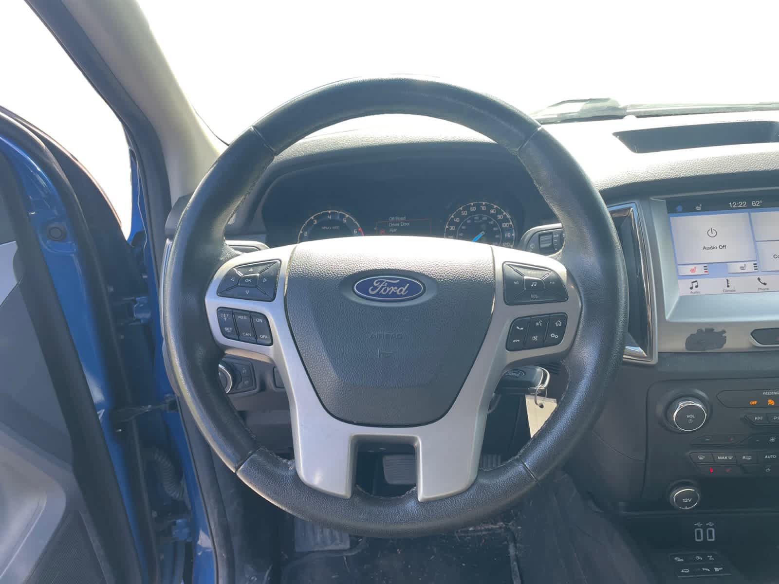 Used 2019 Ford Ranger XLT w/ Equipment Group 302A Luxury AWD/4WD image 13