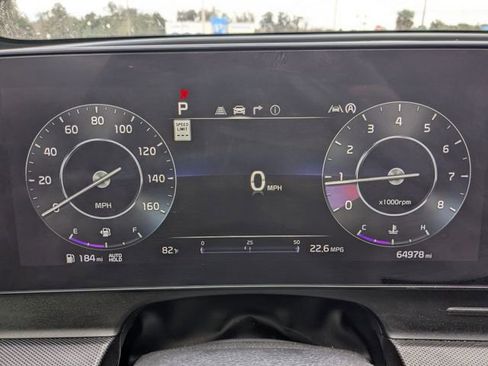 Used 2023 Kia Sportage SX image 19