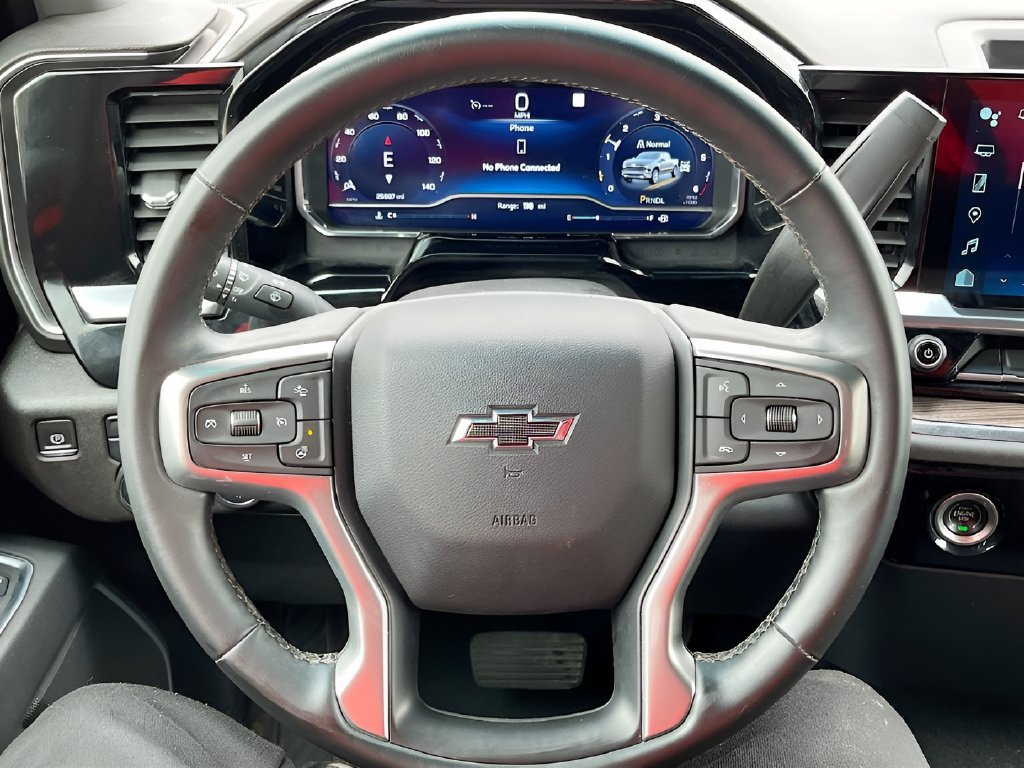 Used 2023 Chevrolet Silverado 1500 LT AWD/4WD image 11