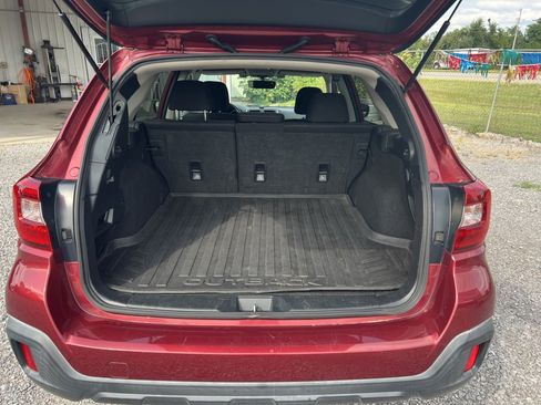 Used 2019 Subaru Outback 2.5i Premium AWD/4WD image 14