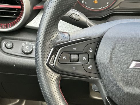 Used 2024 Chevrolet Trax RS image 20