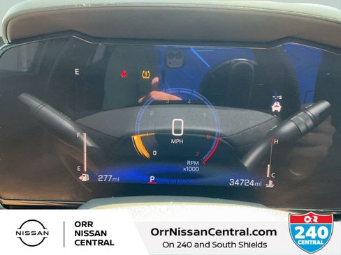 Used 2025 Chevrolet Trax RS w/ Driver Confidence Package FWD image 20