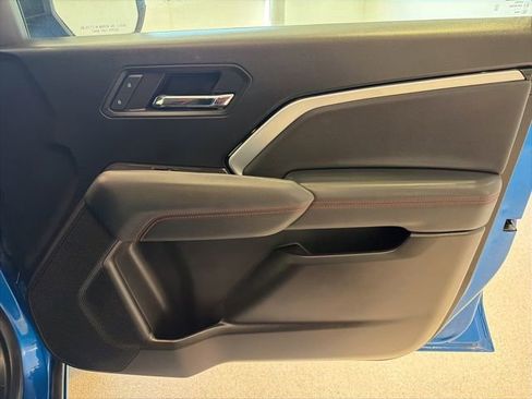 Certified 2023 Chevrolet Colorado Z71 w/ Z71 Convenience Package 2 AWD/4WD image 11