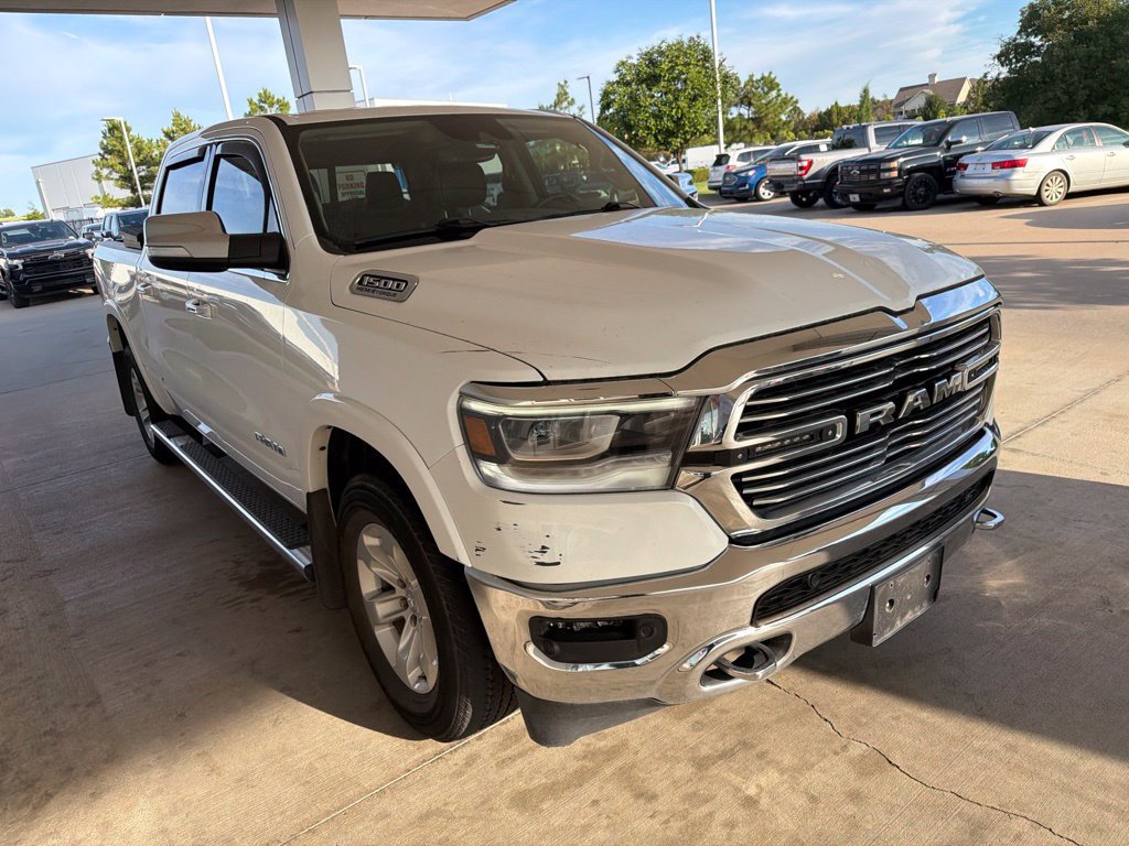 Used 2022 RAM 1500 Laramie AWD/4WD image 3