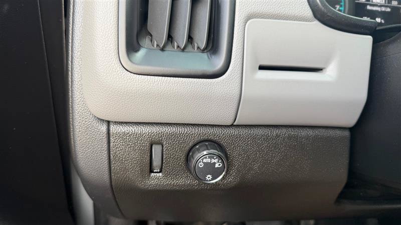 Used 2019 Chevrolet Colorado W/T RWD image 15