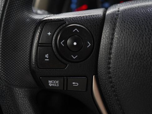Used 2015 Toyota RAV4 LE AWD/4WD image 23