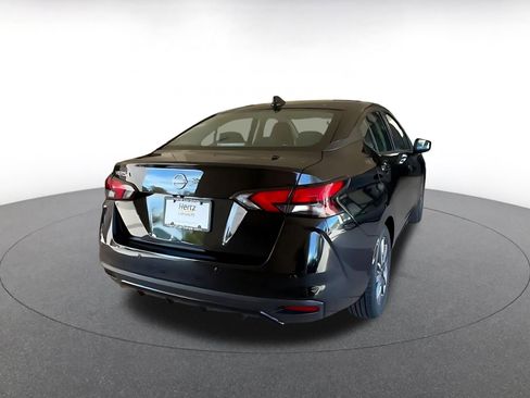 Used 2025 Nissan Versa SV image 14