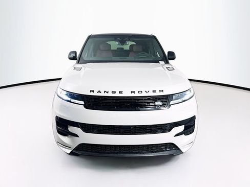 New 2026 Land Rover Range Rover Sport Dynamic SE AWD/4WD image 2
