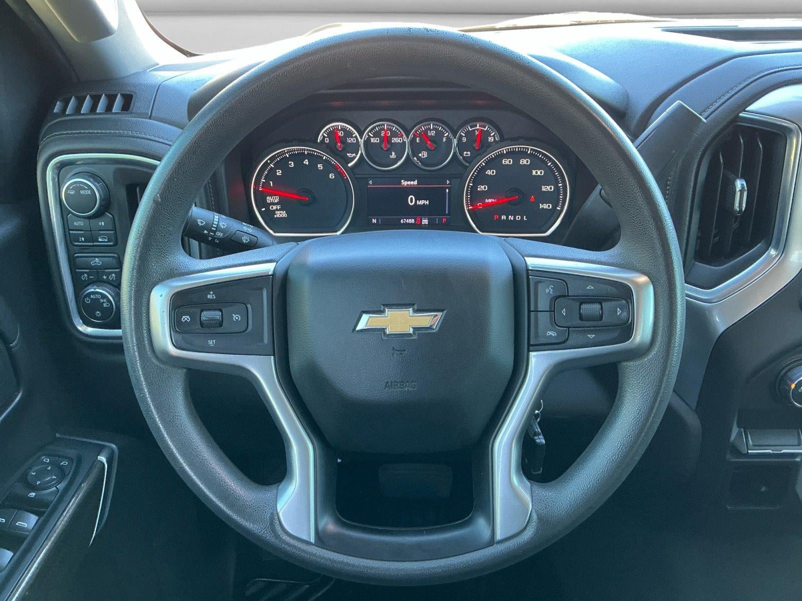 Used 2020 Chevrolet Silverado 1500 LT AWD/4WD image 12