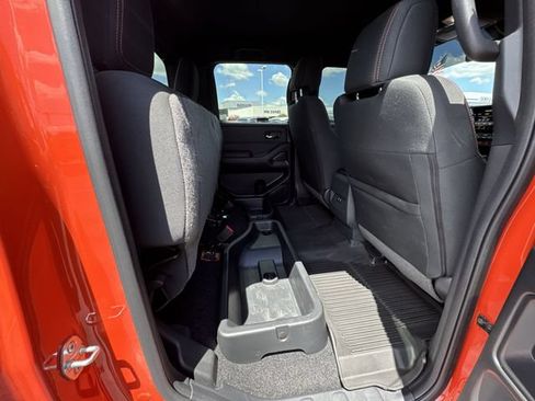 Used 2025 Nissan Frontier PRO-4X w/ Interior Protection Package AWD/4WD image 16