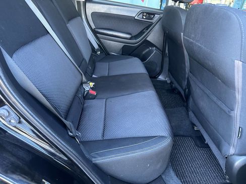 Used 2017 Subaru Forester 2.5i Premium w/ Protection Package #1 AWD/4WD image 15