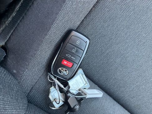 Used 2025 Toyota Camry LE image 22