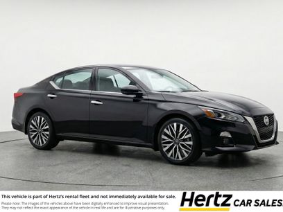 Used 2025 Nissan Altima 2.5 SV