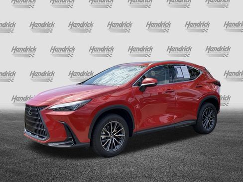 Used 2025 Lexus NX 250 FWD w/ Towing Package (2000 Lbs) image 5