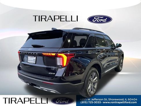 New 2025 Ford Explorer Active w/ Active Comfort Package image 8