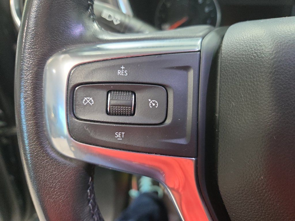 Used 2019 Chevrolet Blazer LT FWD image 34