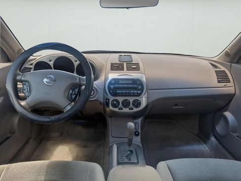 Used 2003 Nissan Altima 3.5 SE FWD image 7