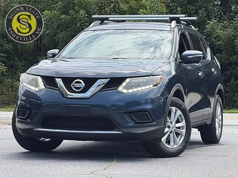 Used 2015 Nissan Rogue SV w/ SV Premium Package AWD/4WD image 1
