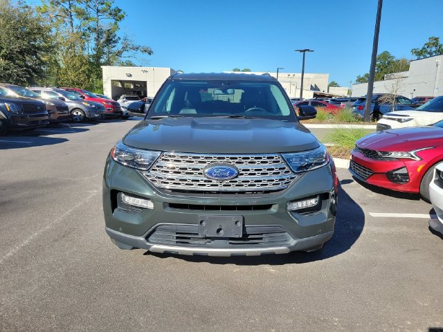Used 2023 Ford Explorer Limited w/ Equipment Group 301A AWD/4WD image 5