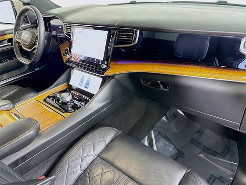 Used 2022 Jeep Grand Wagoneer Series III w/ Flexible Seating Group image 36