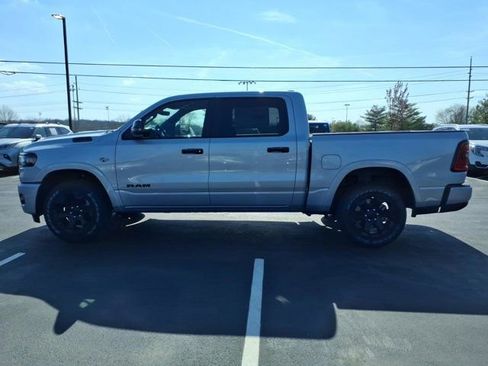 New 2026 RAM 1500 4x4 Crew Cab image 3