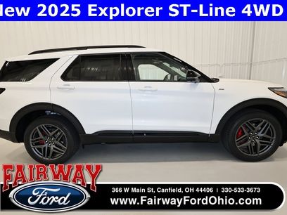 New 2025 Ford Explorer ST-Line w/ Premium Package