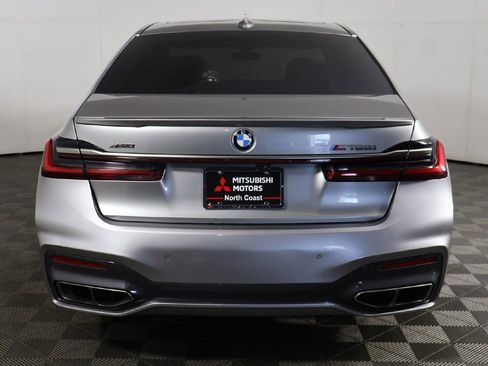 Used 2020 BMW M760i xDrive w/ Luxury Rear Seating Package AWD/4WD image 18