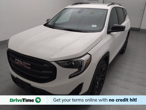 Used 2021 GMC Terrain SLT w/ Infotainment Package II image 1