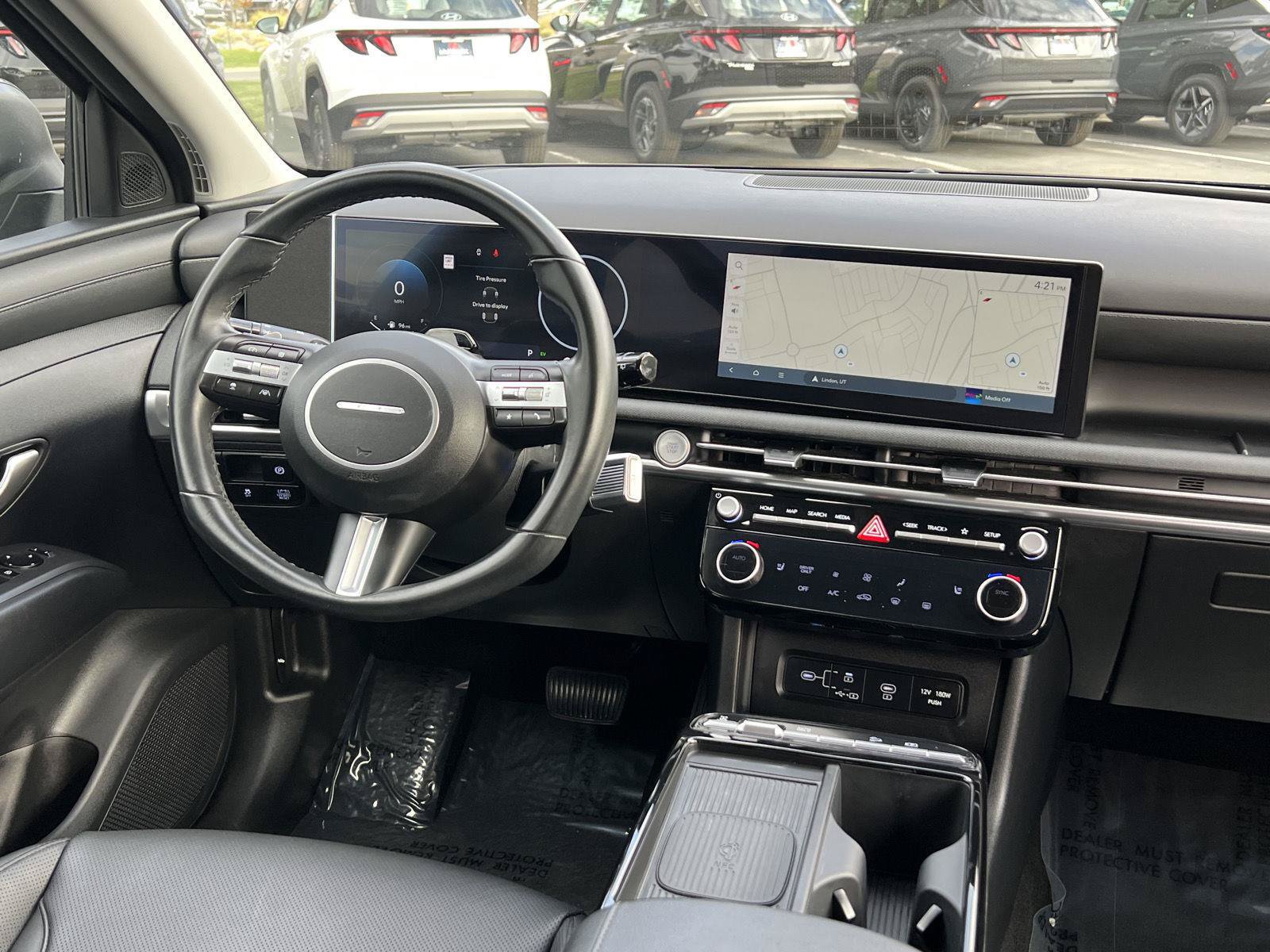 Used 2025 Hyundai Tucson SEL AWD/4WD image 2