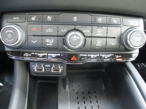 Used 2026 Dodge Durango GT AWD/4WD image 30