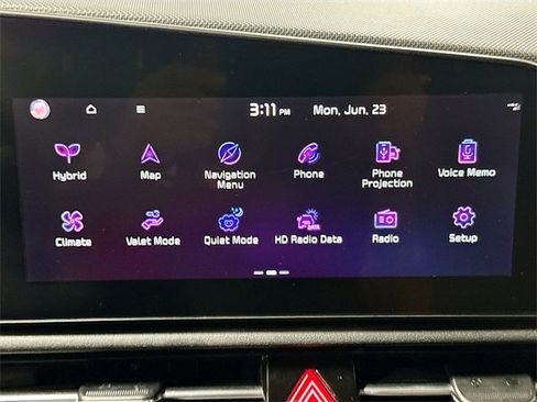 Used 2023 Kia Niro EX image 15