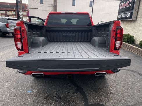 New 2025 GMC Sierra 1500 Elevation image 50