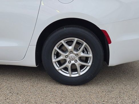 New 2026 Chrysler Pacifica Select image 15